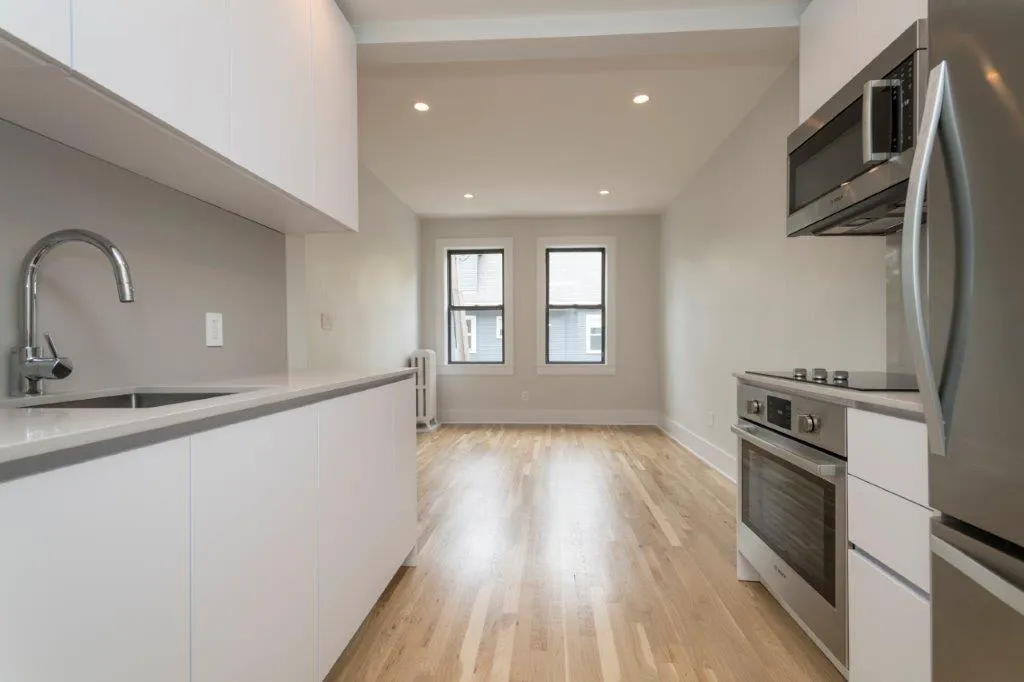 3 bed, 1 bath apartment for rent at 4 Elko St Unit 6A, Brighton