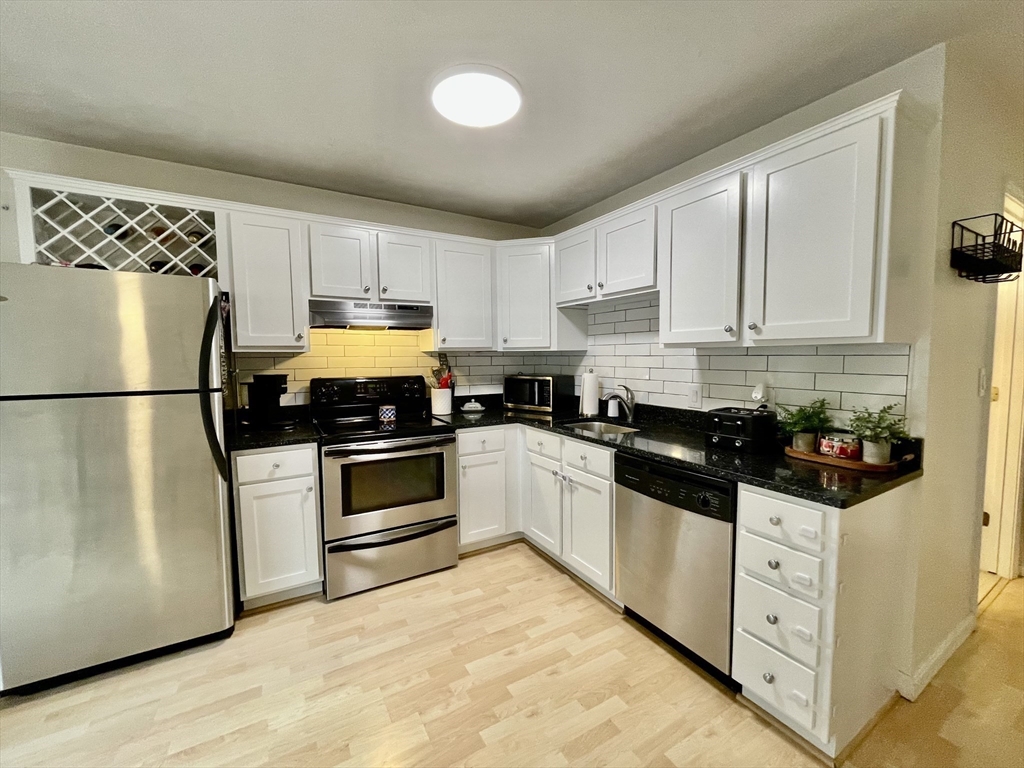 2 bed, 2 bath apartment for rent at 4 Erick Rd Unit 104, Mansfield — photo 6 of 26