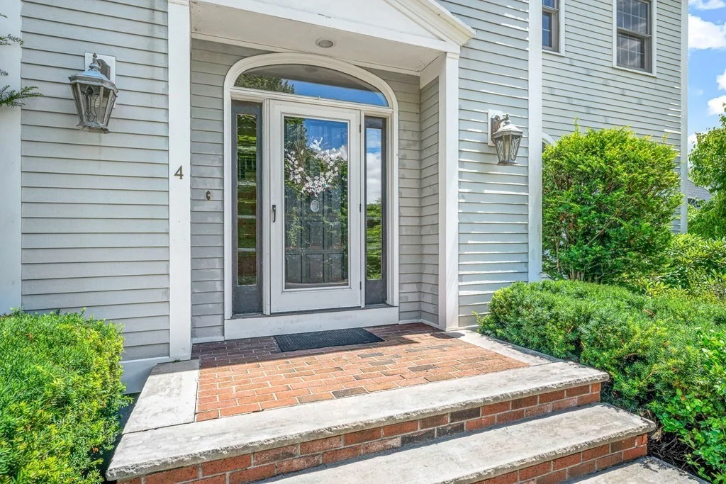 5 bed, 4+ bath apartment for rent at 4 Farm Rd, Lexington — photo 3 of 42