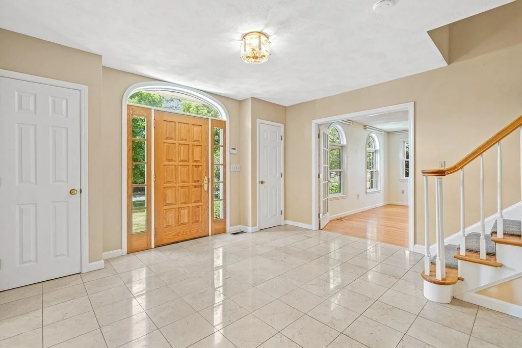 5 bed, 4+ bath apartment for rent at 4 Farm Rd, Lexington — photo 4 of 42