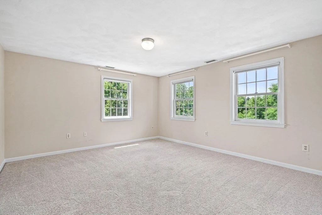 5 bed, 4+ bath apartment for rent at 4 Farm Rd, Lexington — photo 20 of 42