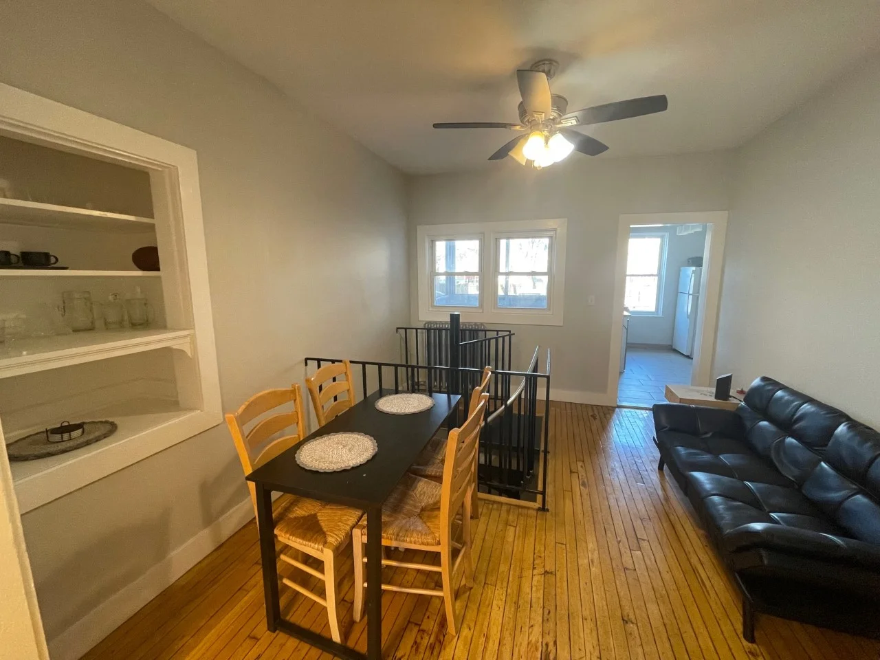 5 bed, 2 bath apartment for rent at 4 Farrington Ave Unit 1, Allston — photo 17 of 20