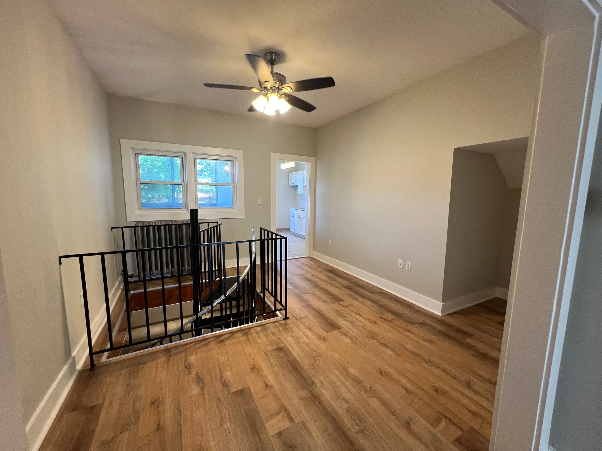 5 bed, 2 bath apartment for rent at 4 Farrington Ave Unit 1, Allston — photo 2 of 20