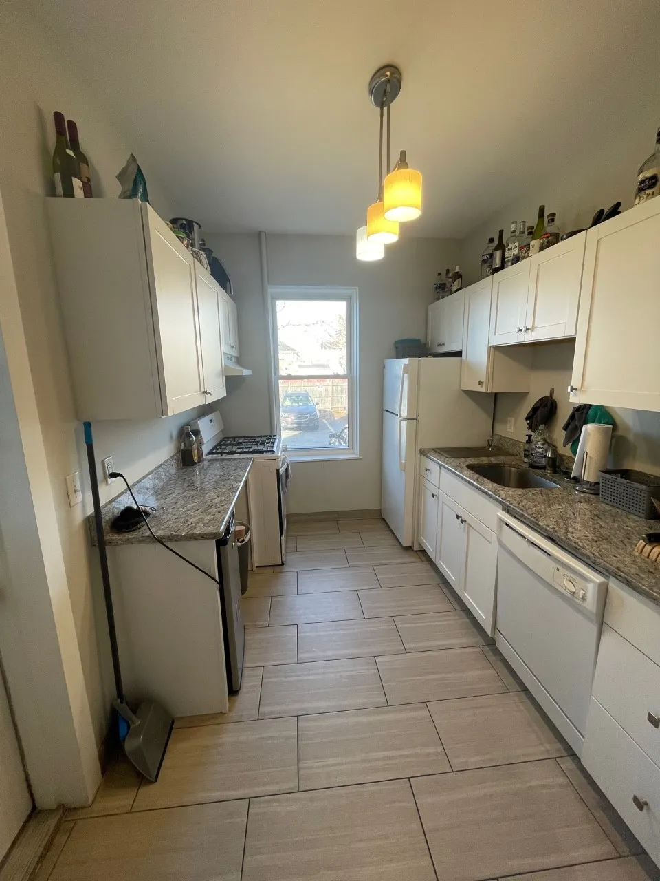5 bed, 2 bath apartment for rent at 4 Farrington Ave Unit 1, Allston — photo 19 of 20