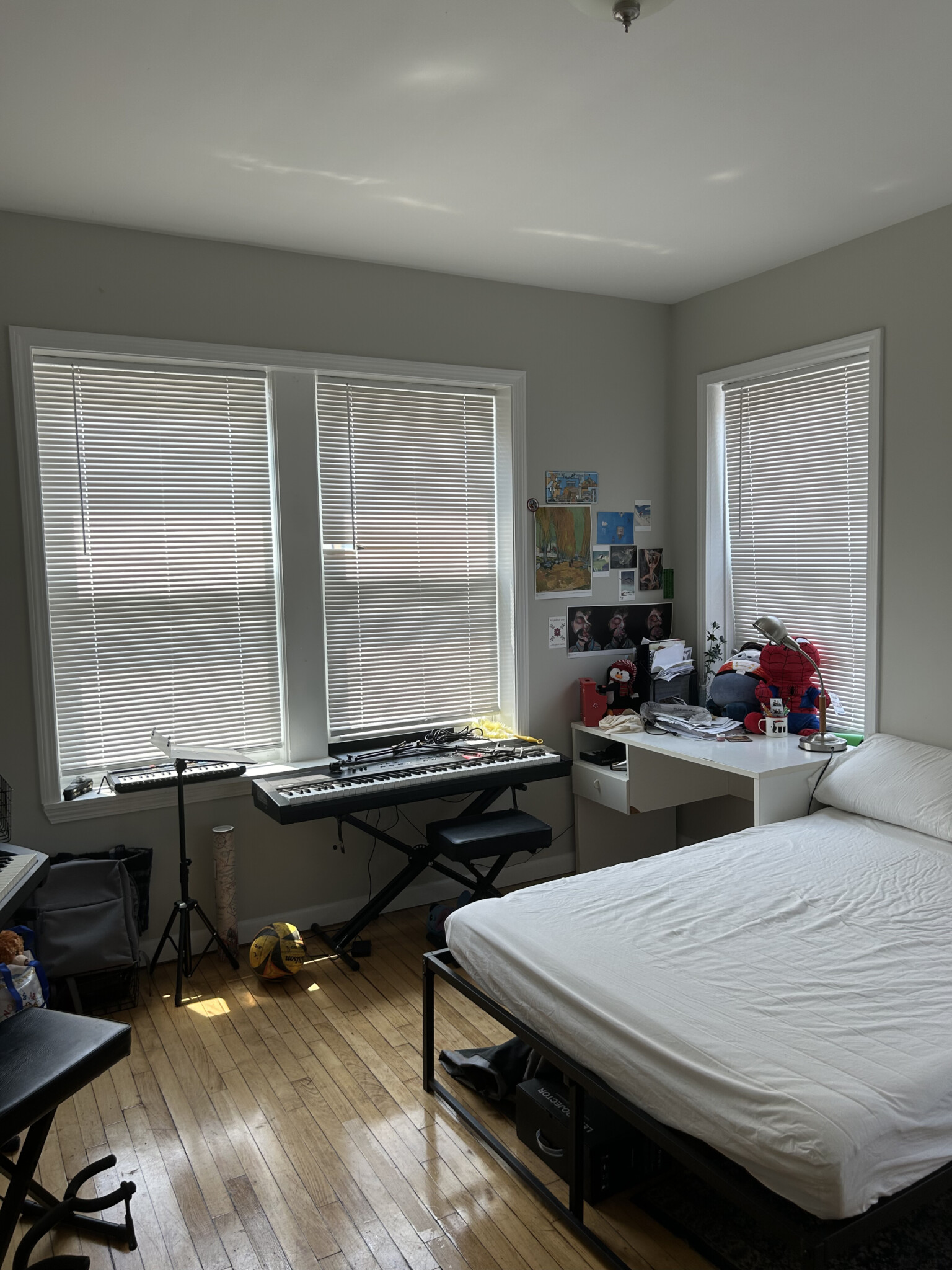 3 bed, 1 bath apartment for rent at 4 Farrington Ave Unit 3, Allston — photo 29 of 45