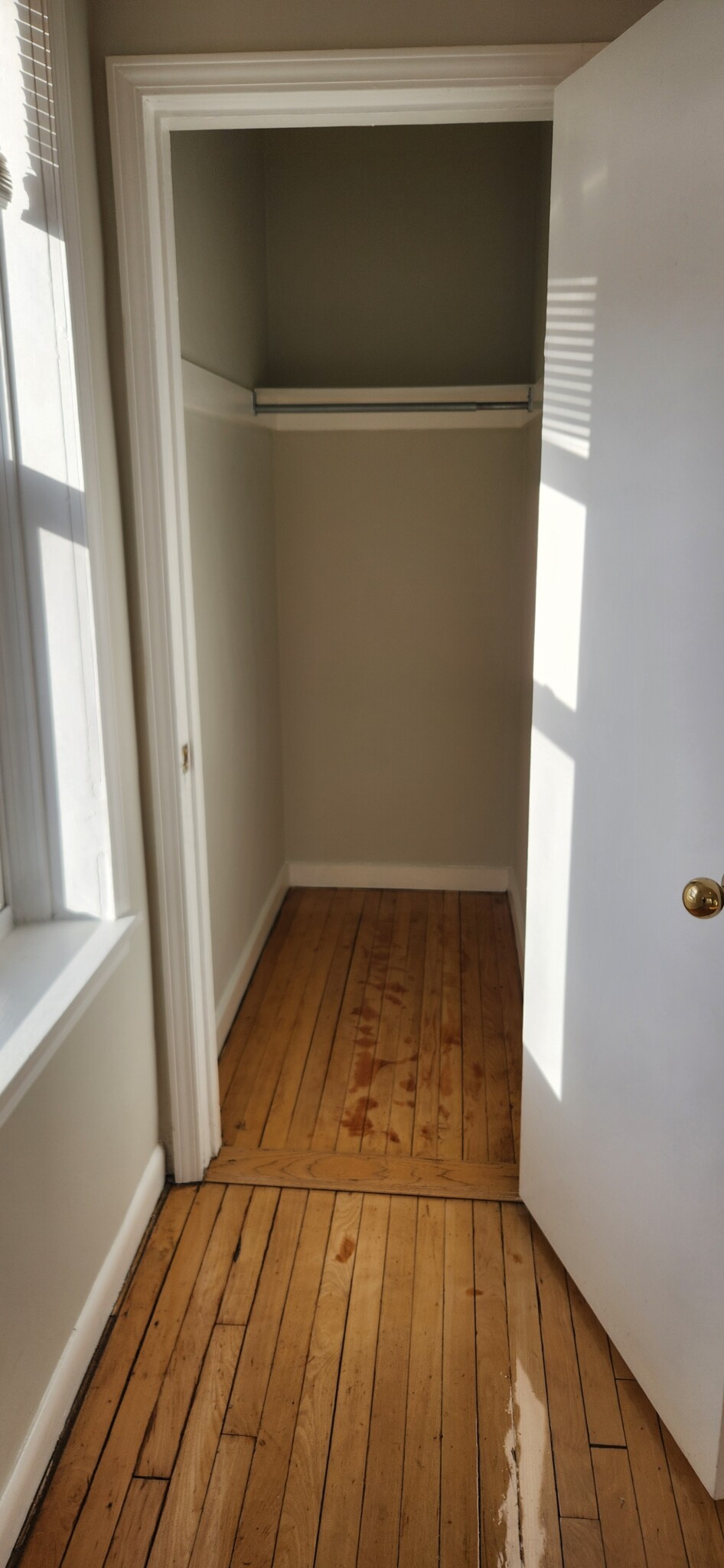 3 bed, 1 bath apartment for rent at 4 Farrington Ave Unit 3, Allston — photo 6 of 45