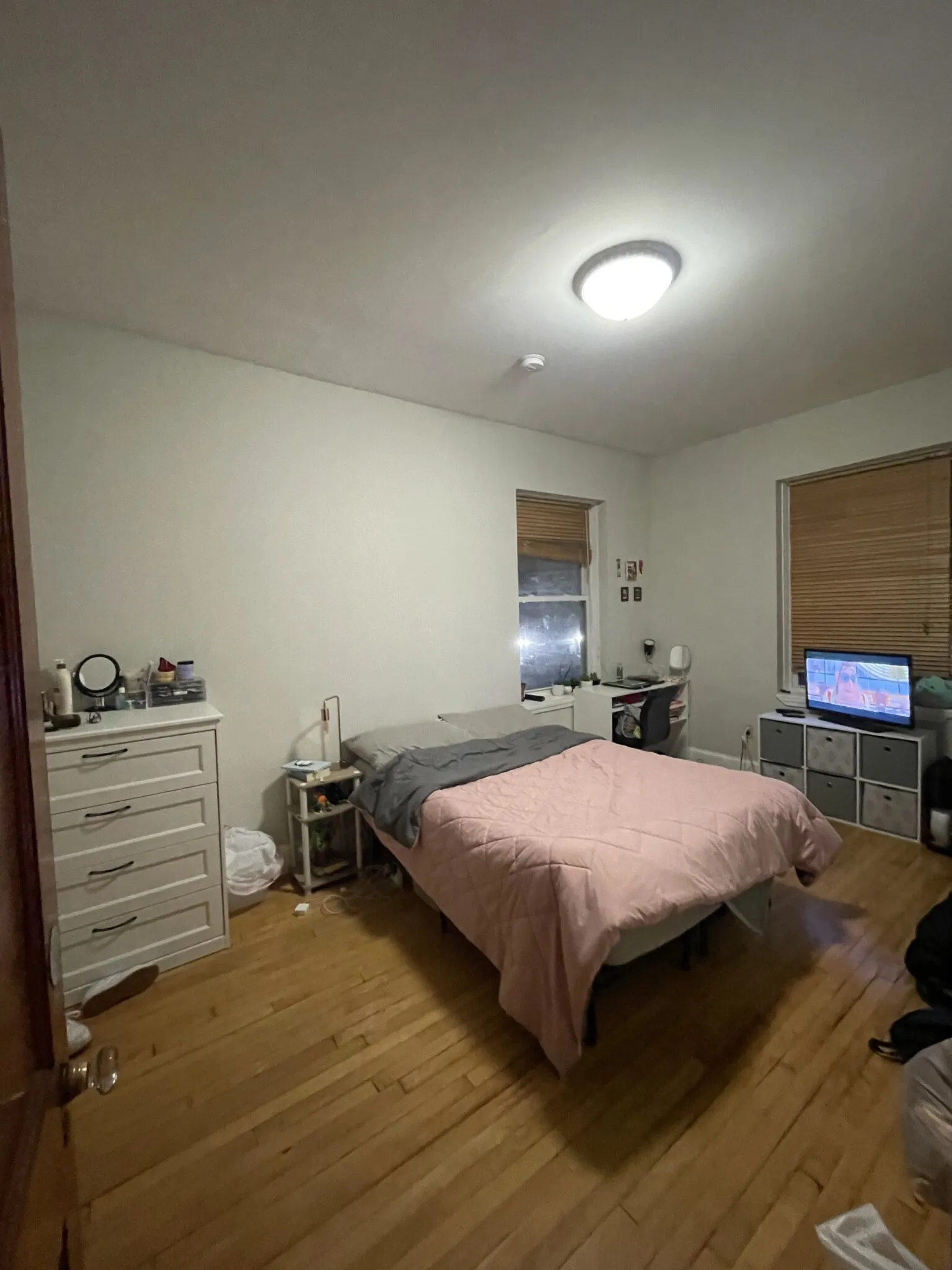 3 bed, 1 bath apartment for rent at 4 Farrington Ave Unit 5, Allston — photo 24 of 40
