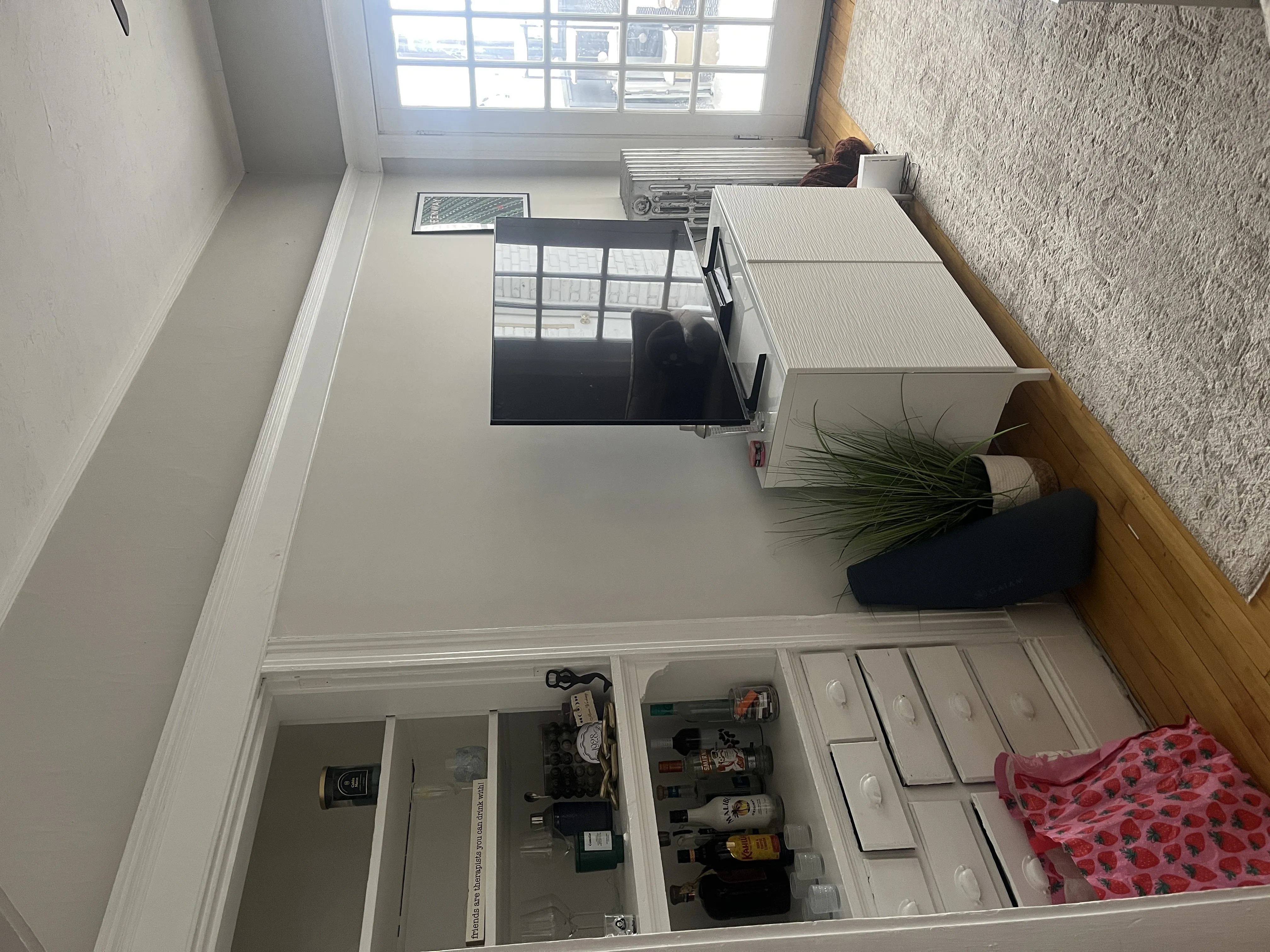 3 bed, 1 bath apartment for rent at 4 Farrington Ave Unit 5, Allston — photo 5 of 40
