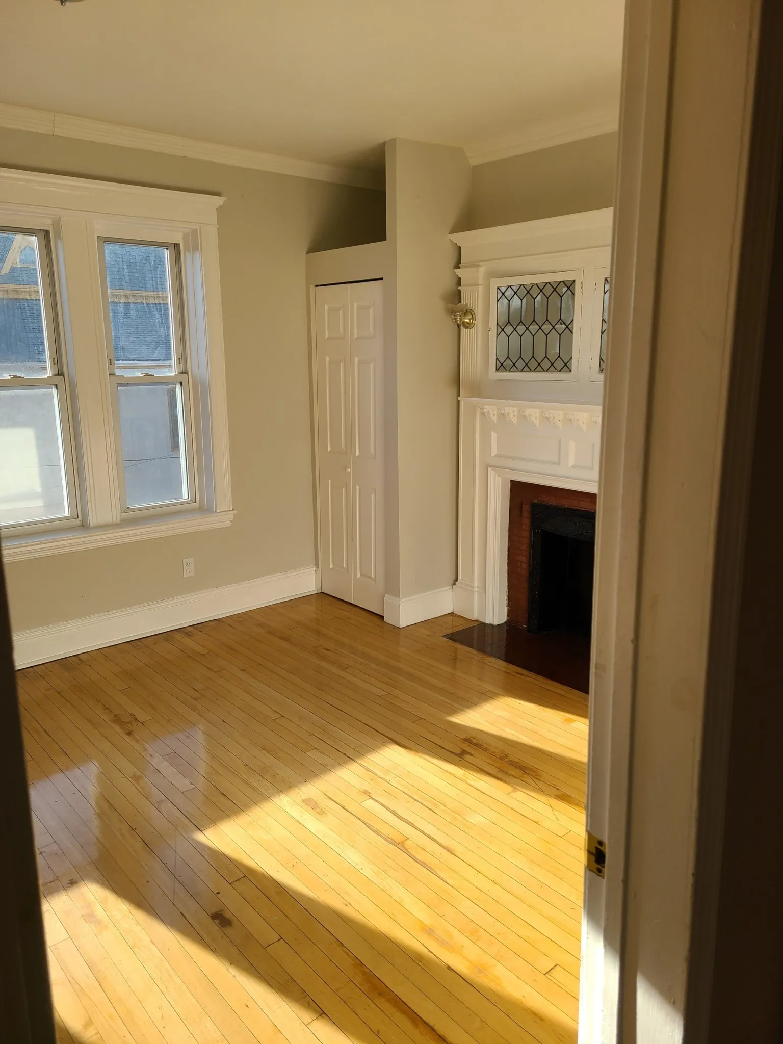 3 bed, 1 bath apartment for rent at 4 Farrington Ave Unit 6, Allston — photo 17 of 29