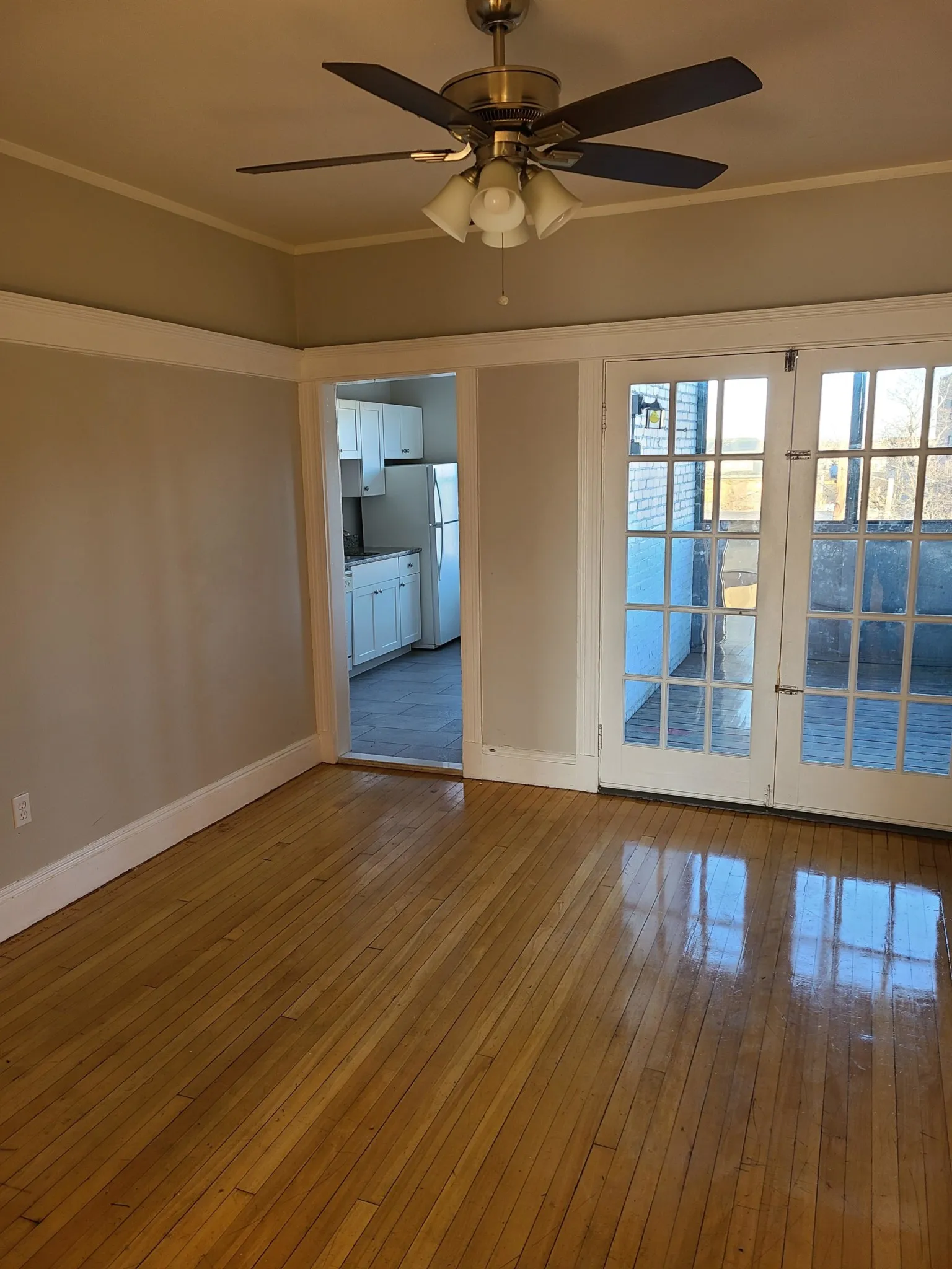 3 bed, 1 bath apartment for rent at 4 Farrington Ave Unit 6, Allston — photo 18 of 29