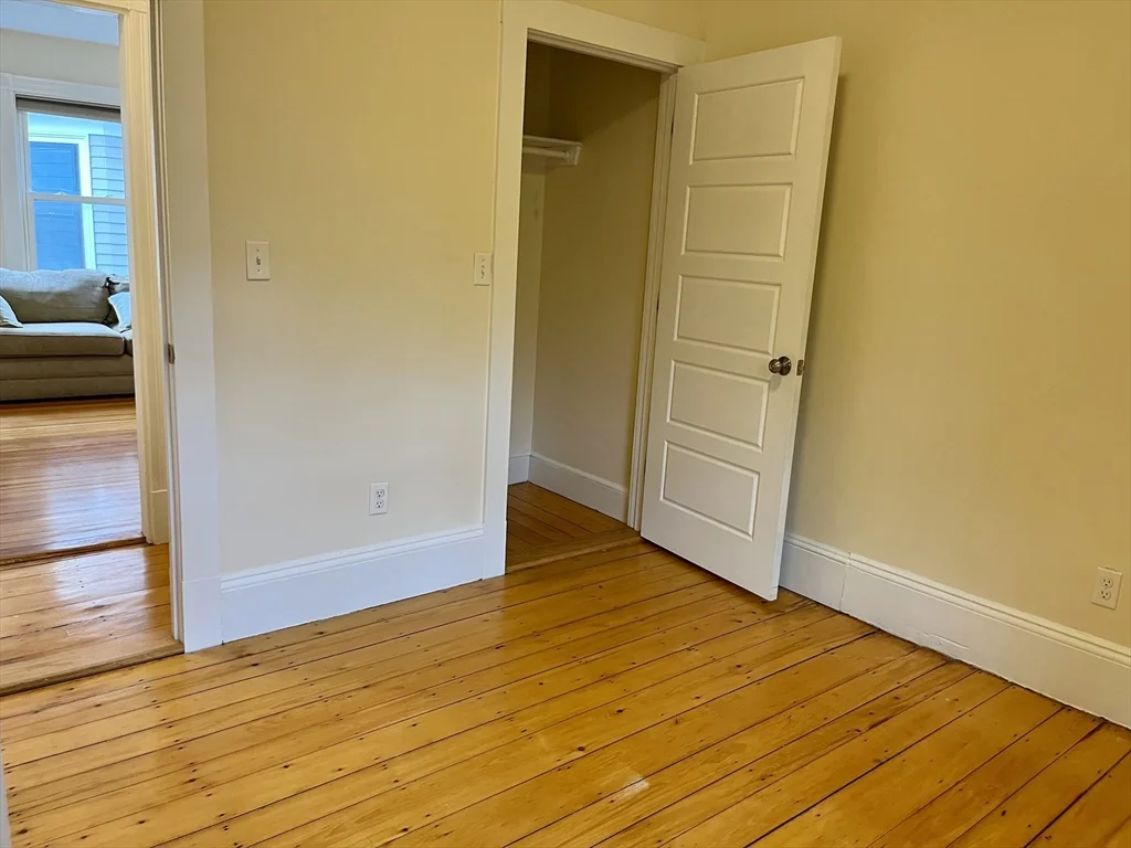 3 bed, 1 bath apartment for rent at 4 Fayette Park Unit 2, Harvard Square — photo 6 of 13