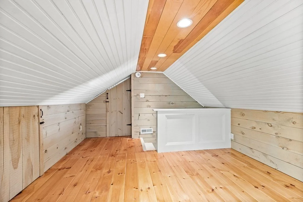 2 bed, 1 bath apartment for rent at 4 Forget Me Not Ln Unit 2, Hingham Center — photo 11 of 11