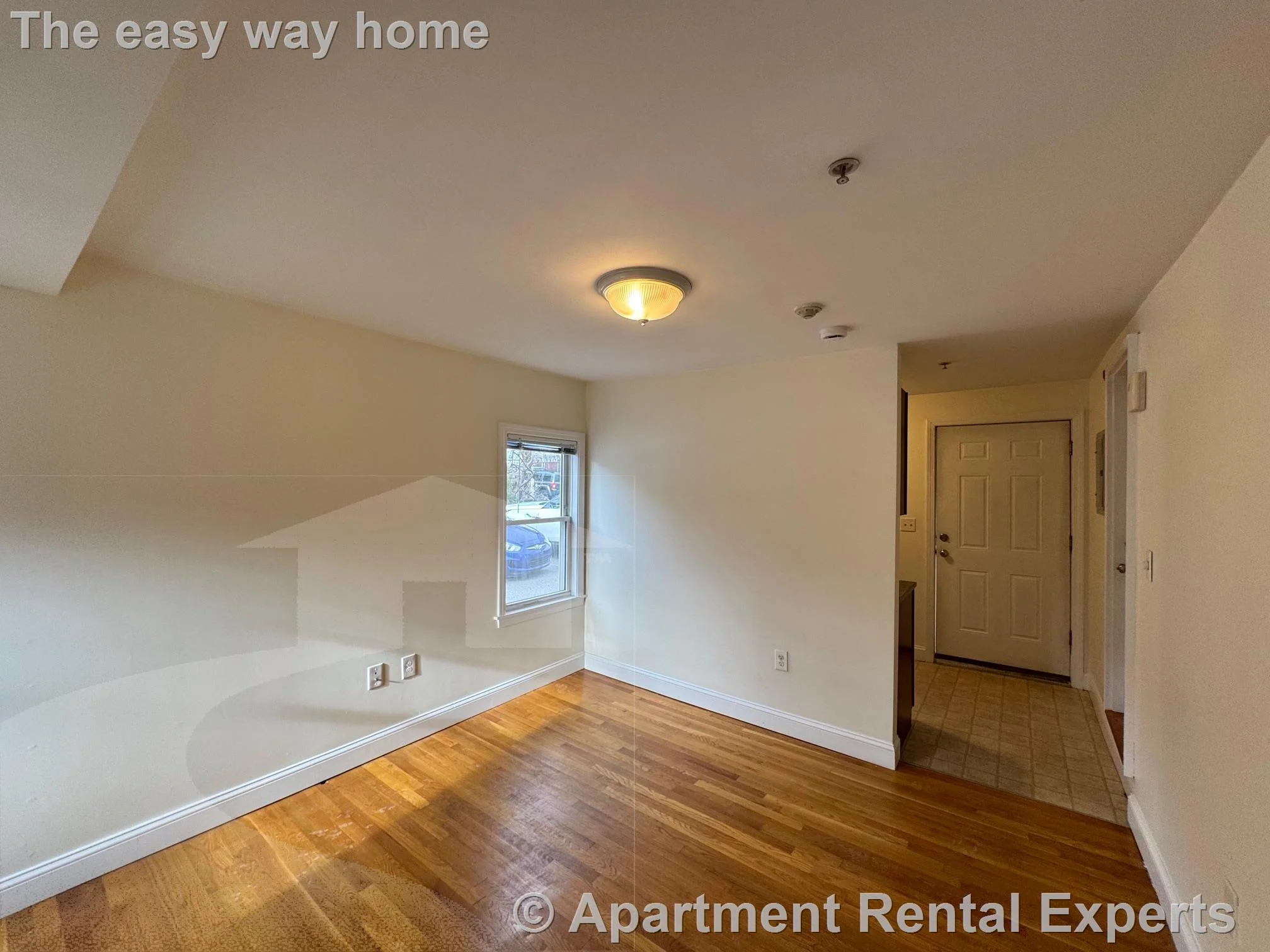 Studio bed, 1 bath apartment for rent at 4 Forster St Unit (PRIVATE ENTRANCE), Winter Hill — photo 7 of 9