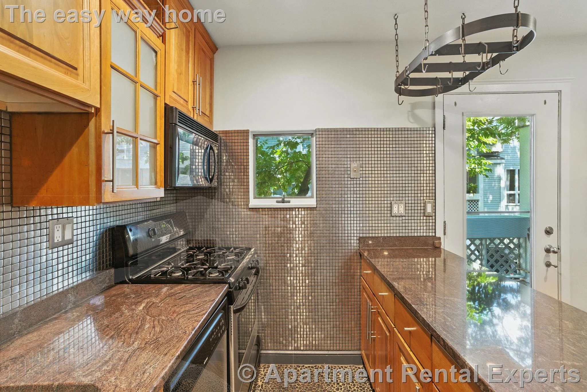2 bed, 1 bath apartment for rent at 4 Fort Washington Pl, Cambridgeport — photo 3 of 37