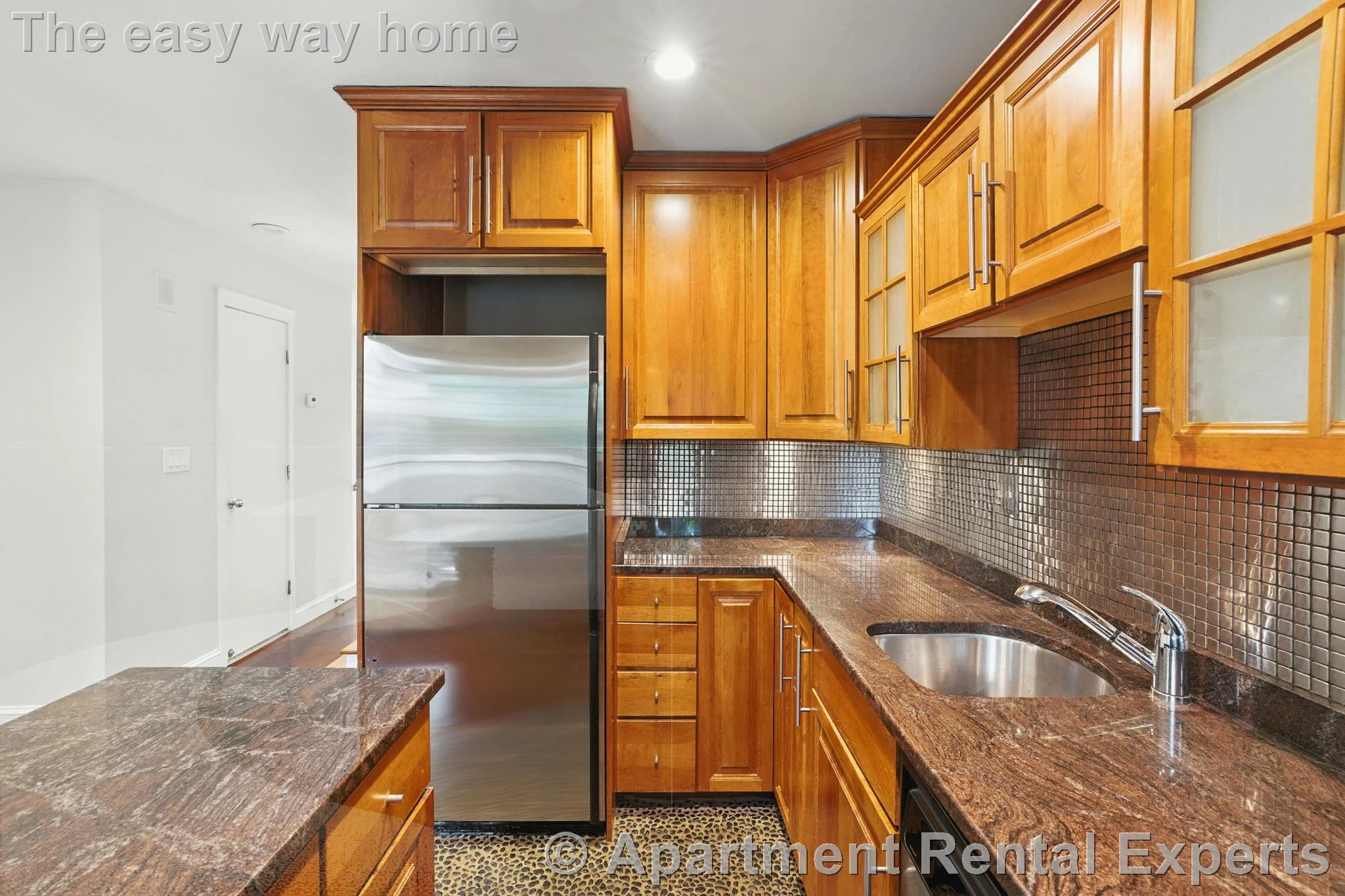 2 bed, 1 bath apartment for rent at 4 Fort Washington Pl, Cambridgeport — photo 2 of 37