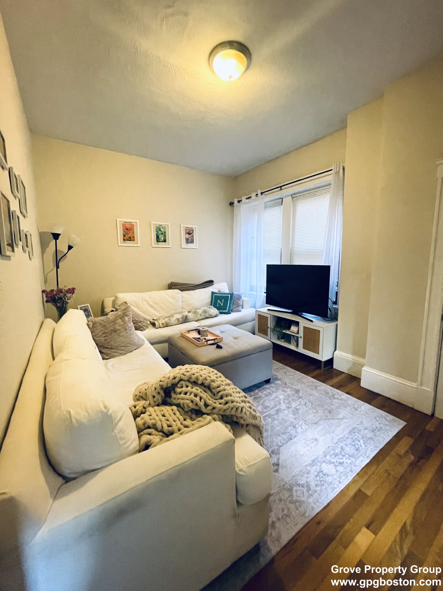 3 bed, 1 bath apartment for rent at 4 Fountain Pl Unit 10, North End — photo 2 of 7