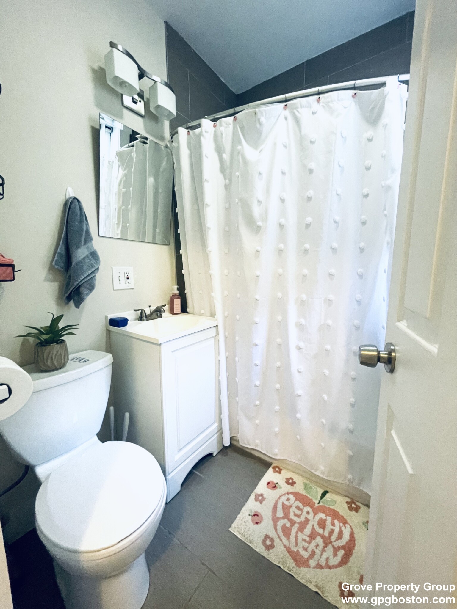 3 bed, 1 bath apartment for rent at 4 Fountain Pl Unit 10, North End — photo 6 of 7