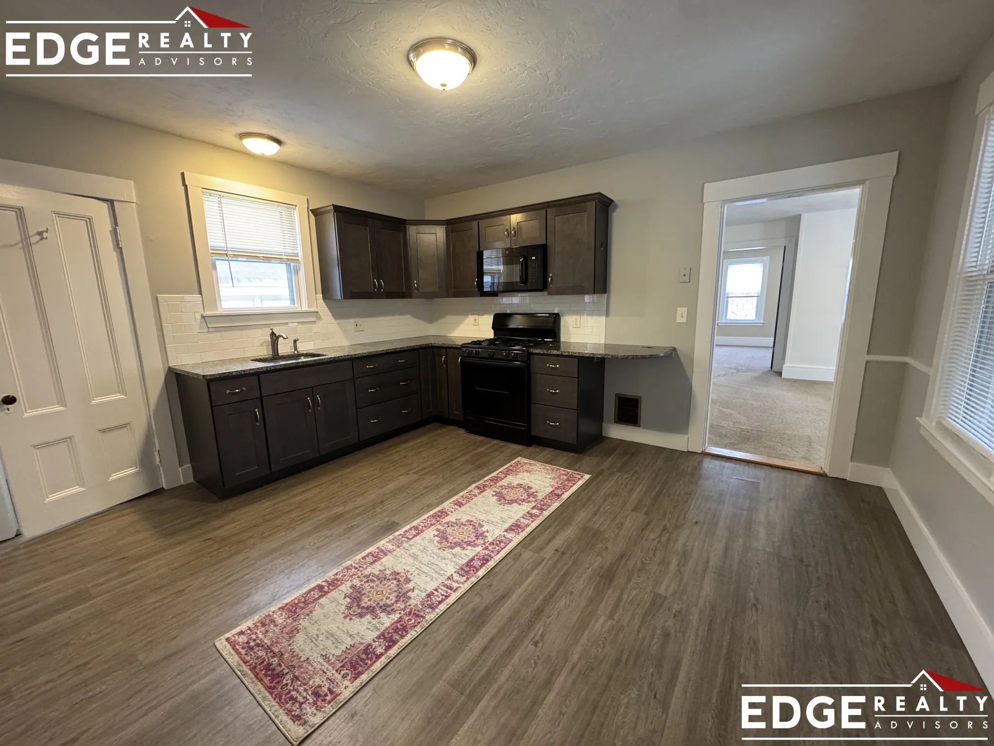 2 bed, 1 bath apartment for rent at 4 Franklin St Unit 2, Natick — photo 4 of 11
