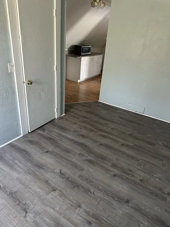 2 bed, 1 bath apartment for rent at 4 Fruit St Unit 3, Milford — photo 1 of 7