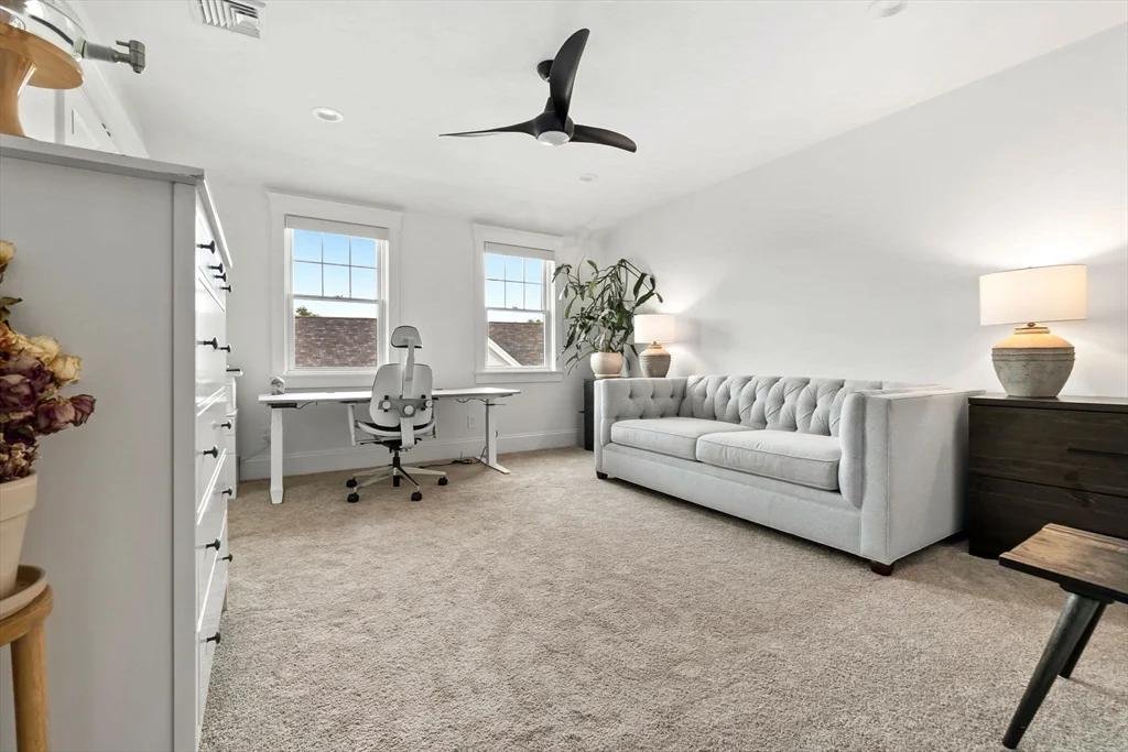6 bed, 4+ bath apartment for rent at 4 Gabaree Ct, Newburyport — photo 33 of 41
