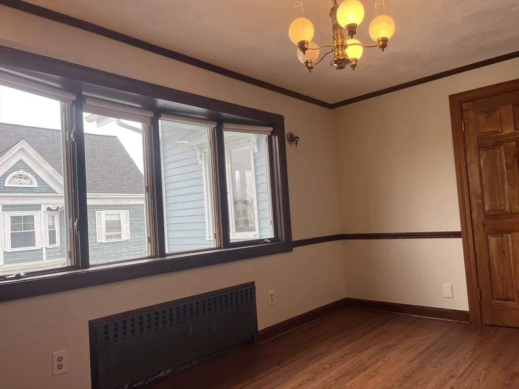 3 bed, 1 bath apartment for rent at 4 Gardner Unit 2, Peabody — photo 6 of 13