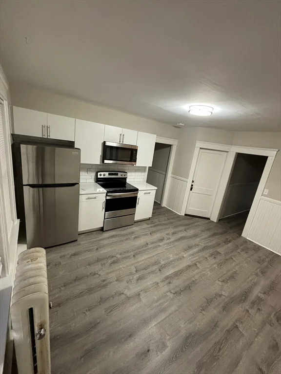 3 bed, 1 bath apartment for rent at 4 Glade St Unit 2, Worcester — photo 8 of 10