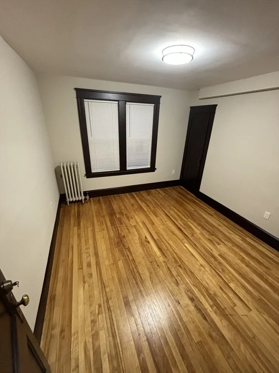 3 bed, 1 bath apartment for rent at 4 Glade St Unit 2, Worcester — photo 3 of 10