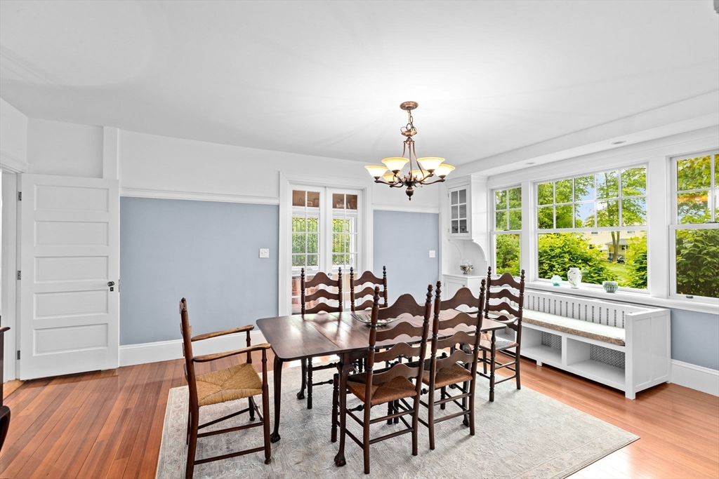 4 bed, 2 bath apartment for rent at 4 Glover Ave Unit 4, Allerton — photo 14 of 26
