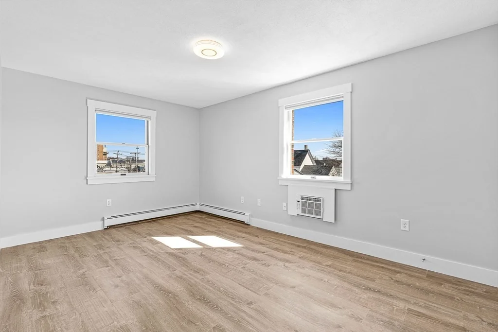 2 bed, 1 bath apartment for rent at 4 Golden Ct Unit 11, Medford — photo 2 of 17