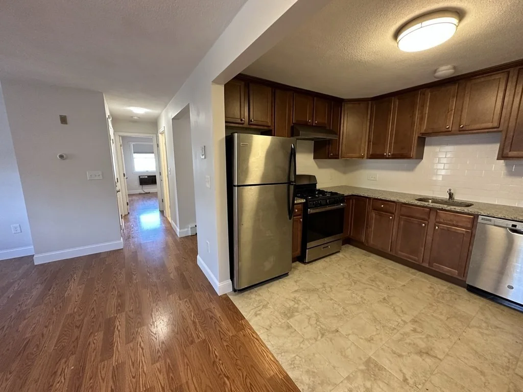 2 bed, 1 bath apartment for rent at 4 Golden Ct Unit Viii, Tufts University