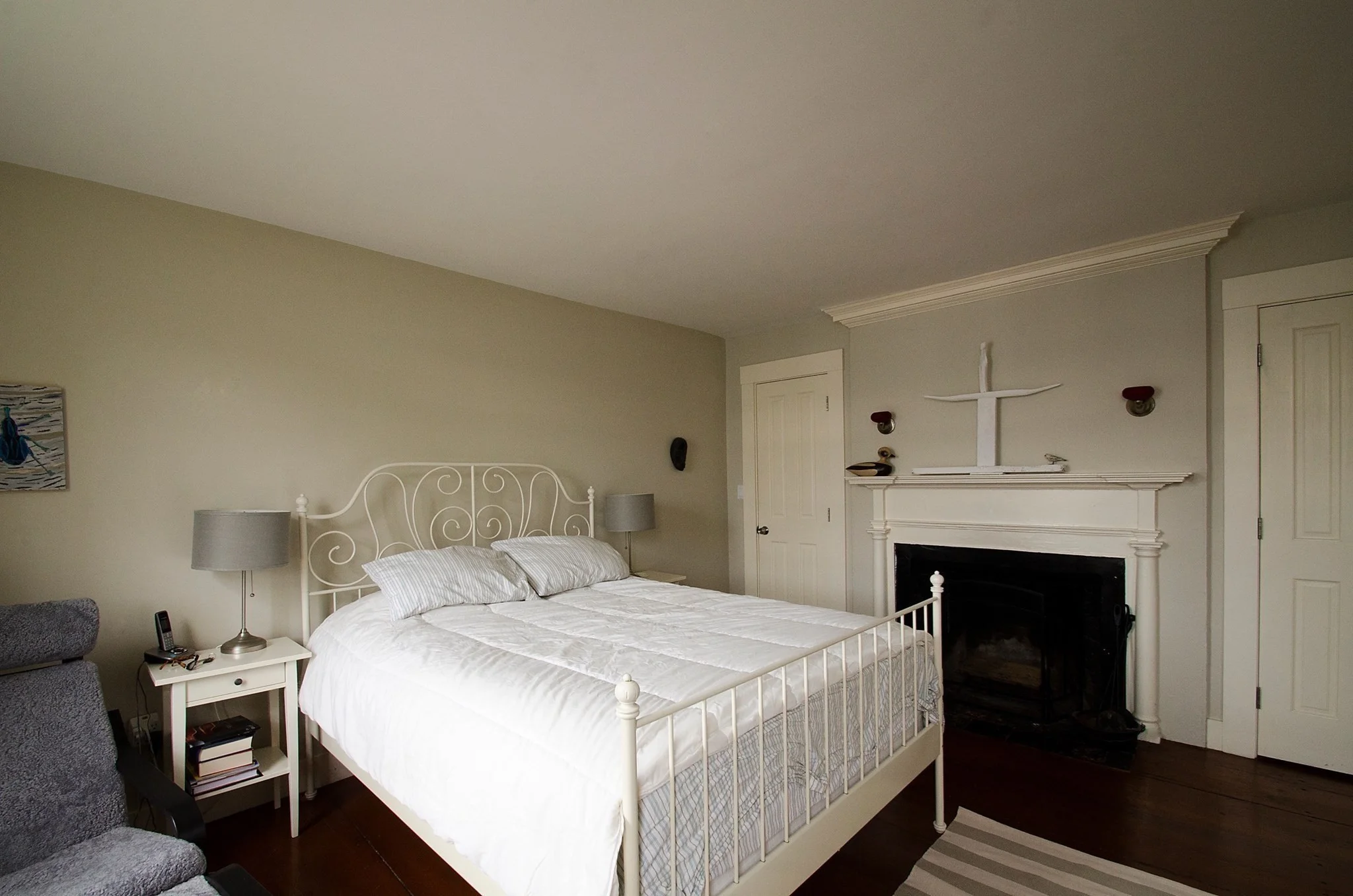 3 bed, 2 bath apartment for rent at 4 Goodwins Ct Unit 1, Marblehead — photo 8 of 16