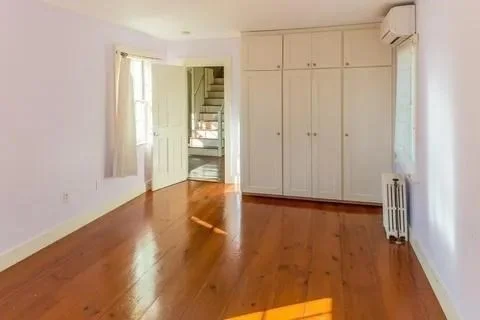 3 bed, 2 bath apartment for rent at 4 Goodwins Ct Unit 1, Marblehead — photo 7 of 16