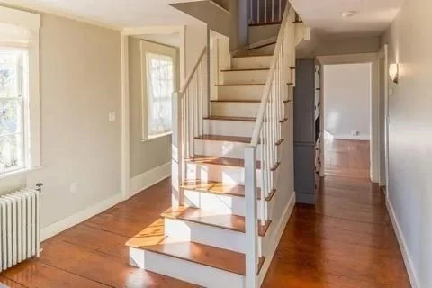 3 bed, 2 bath apartment for rent at 4 Goodwins Ct Unit 1, Marblehead — photo 6 of 16