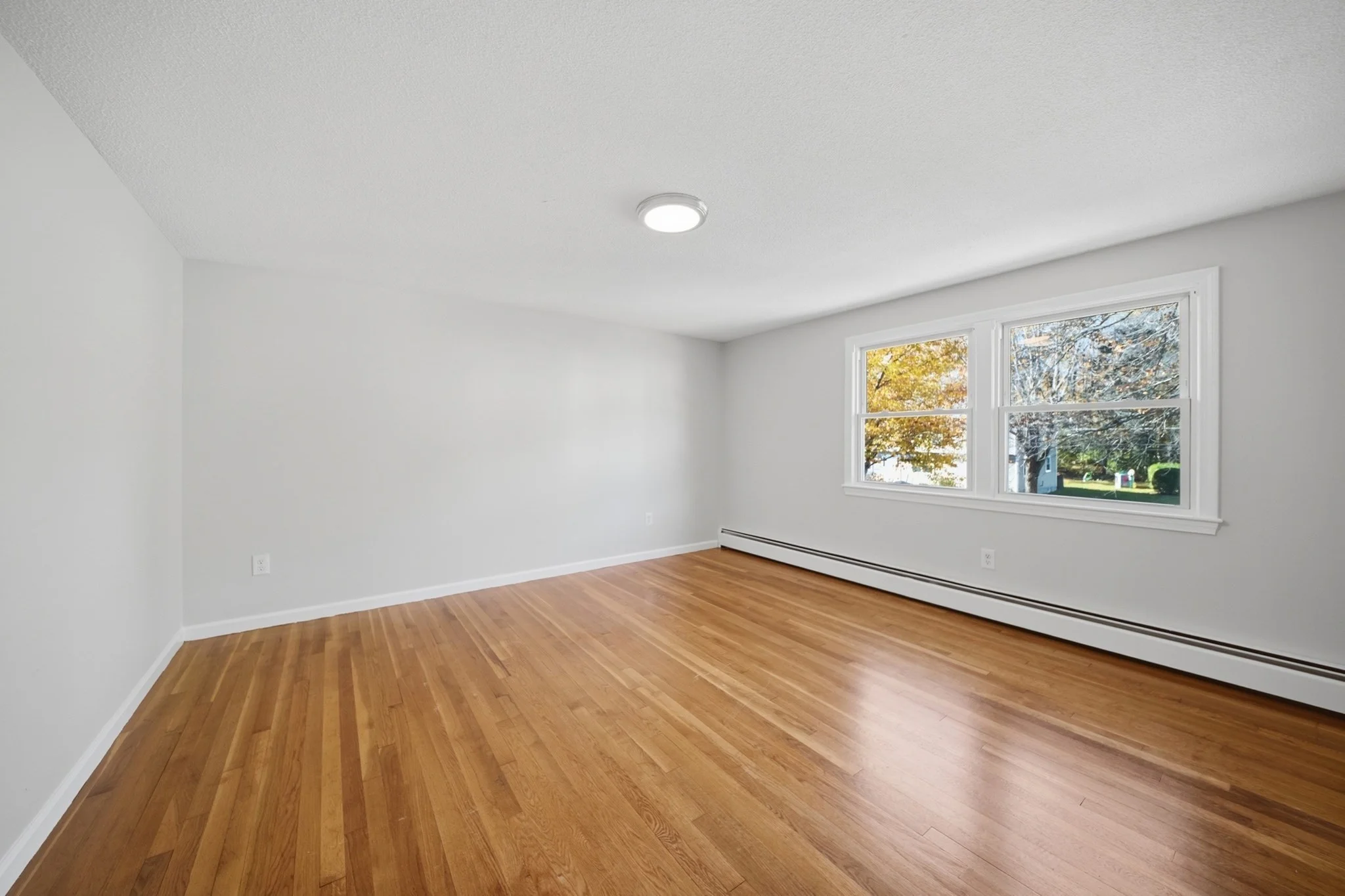 2 bed, 1 bath apartment for rent at 4 Greenleaf Unit 4C, Merrimac — photo 15 of 24
