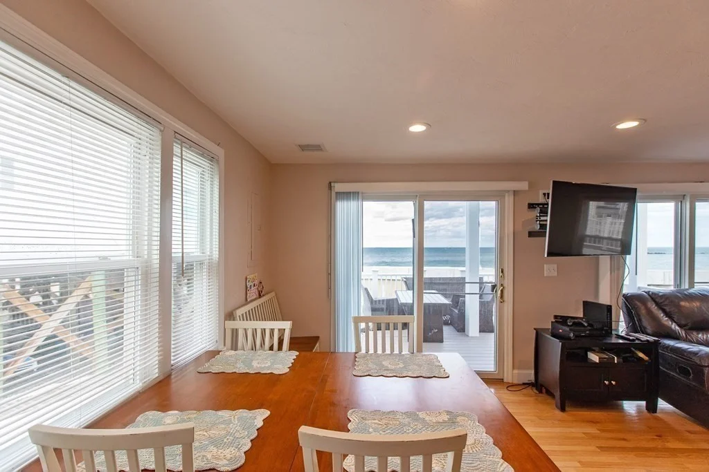 4 bed, 2 bath apartment for rent at 4 Gunrock Ave Unit 1, Hull — photo 5 of 19