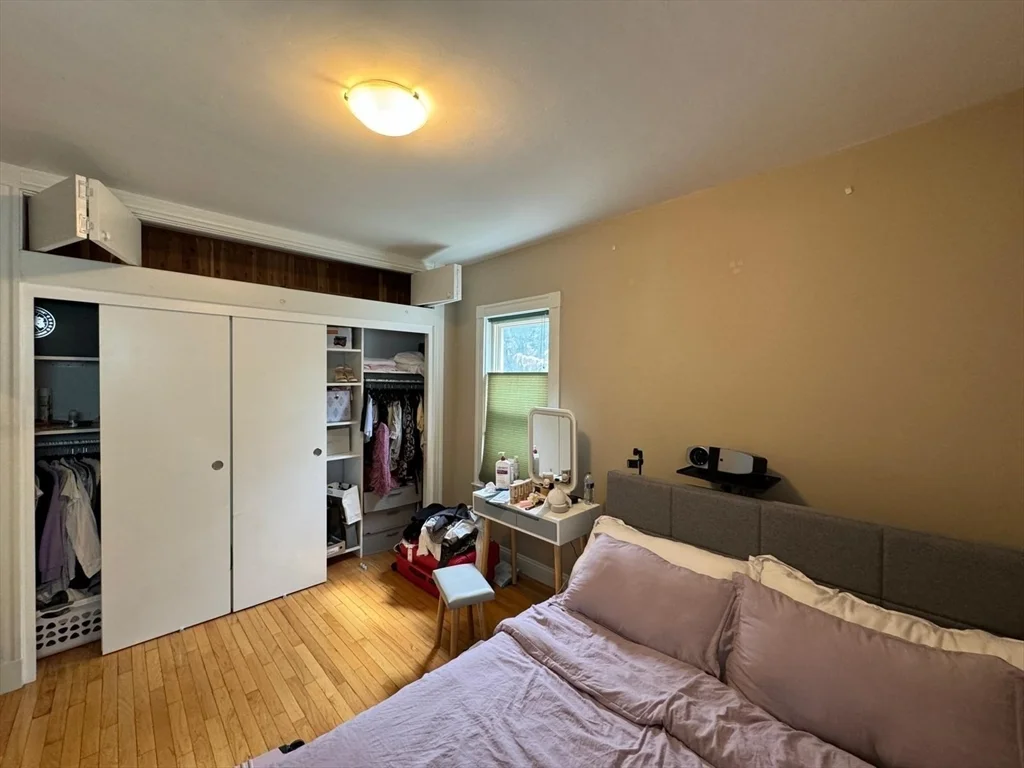2 bed, 1 bath apartment for rent at 4 Hardwick St Unit 1, Cambridge — photo 16 of 18