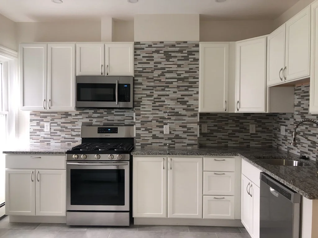 3 bed, 1 bath apartment for rent at 4 Hardwick St Unit 3, Kendall Square — photo 1 of 14