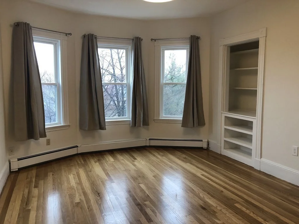 3 bed, 1 bath apartment for rent at 4 Hardwick St Unit 3, Kendall Square — photo 7 of 14