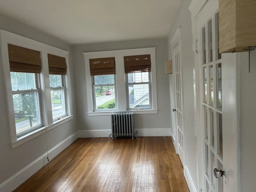 3 bed, 1 bath apartment for rent at 4 Harvard Rd Unit 0, Belmont — photo 22 of 36