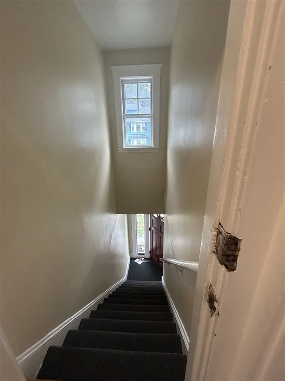 3 bed, 1 bath apartment for rent at 4 Harvard Rd Unit 0, Belmont — photo 35 of 36