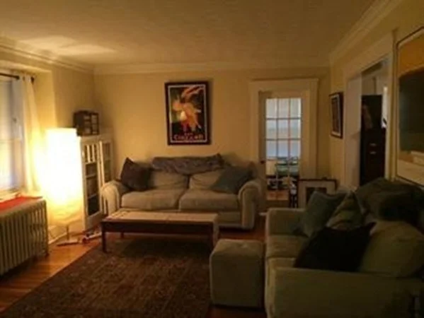 2 bed, 1 bath apartment for rent at 4 Harvard Rd Unit 1, Belmont — photo 8 of 23