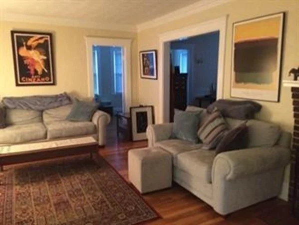 2 bed, 1 bath apartment for rent at 4 Harvard Rd Unit 1, Belmont — photo 7 of 23