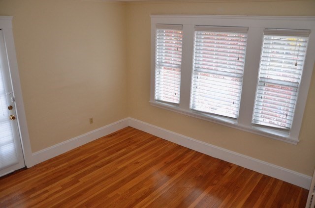 3 bed, 1 bath apartment for rent at 4 Harvard Rd Unit 2, Belmont — photo 21 of 40