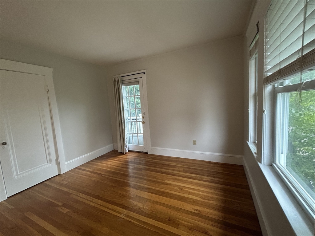 3 bed, 1 bath apartment for rent at 4 Harvard Rd Unit 2, Belmont — photo 27 of 40