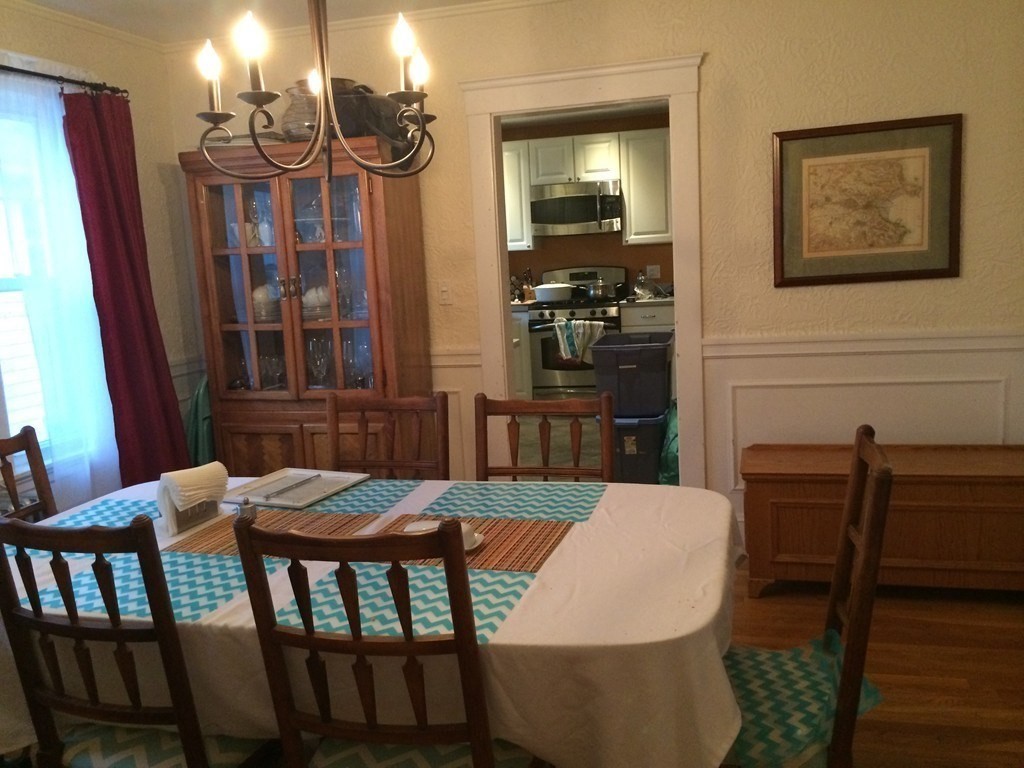 3 bed, 1 bath apartment for rent at 4 Harvard Rd Unit 2, Belmont — photo 6 of 40