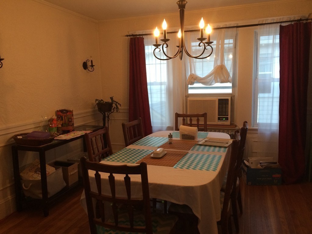 3 bed, 1 bath apartment for rent at 4 Harvard Rd Unit 2, Belmont — photo 5 of 40