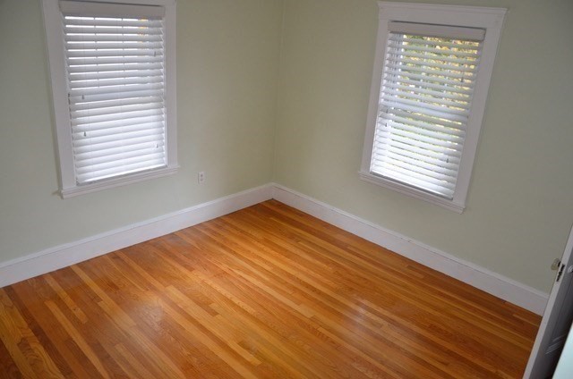 3 bed, 1 bath apartment for rent at 4 Harvard Rd Unit 2, Belmont — photo 23 of 40