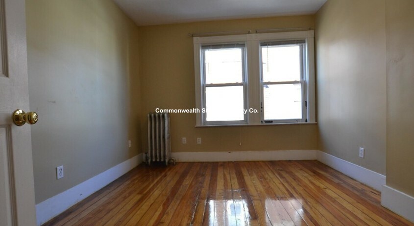 6 bed, 2 bath apartment for rent at 4 Haskell St, Allston — photo 26 of 32
