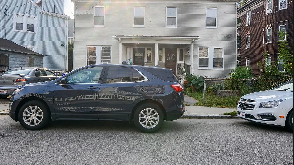 6 bed, 2 bath apartment for rent at 4 Haskell St, Allston — photo 19 of 32