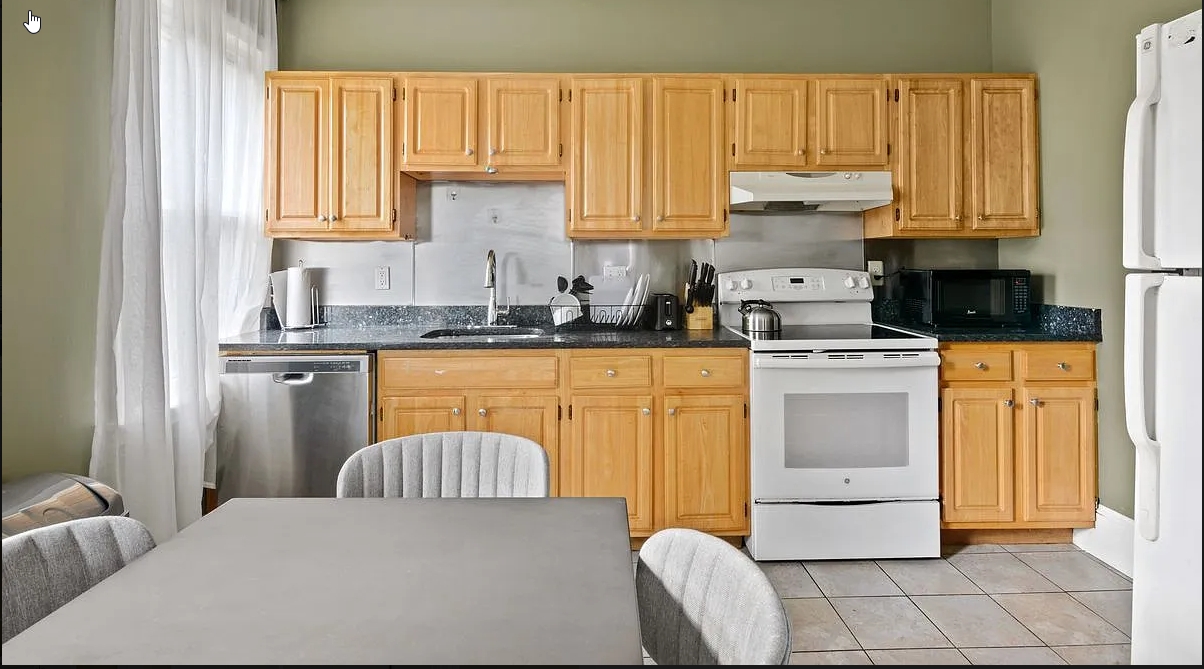 6 bed, 2 bath apartment for rent at 4 Haskell St, Allston — photo 7 of 32
